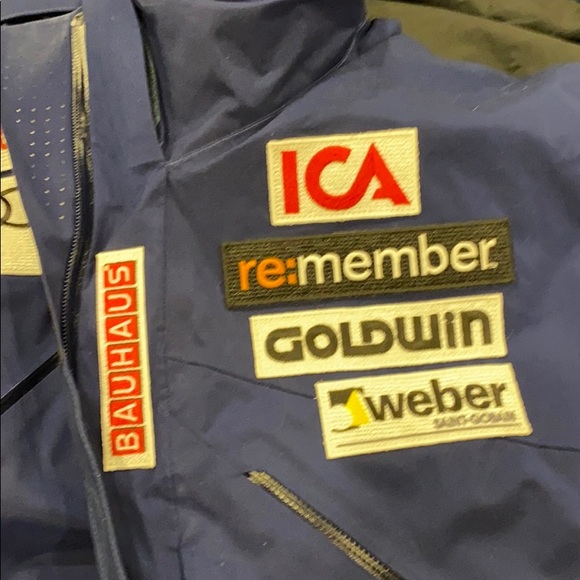 Ski coat - Picture 2 of 5